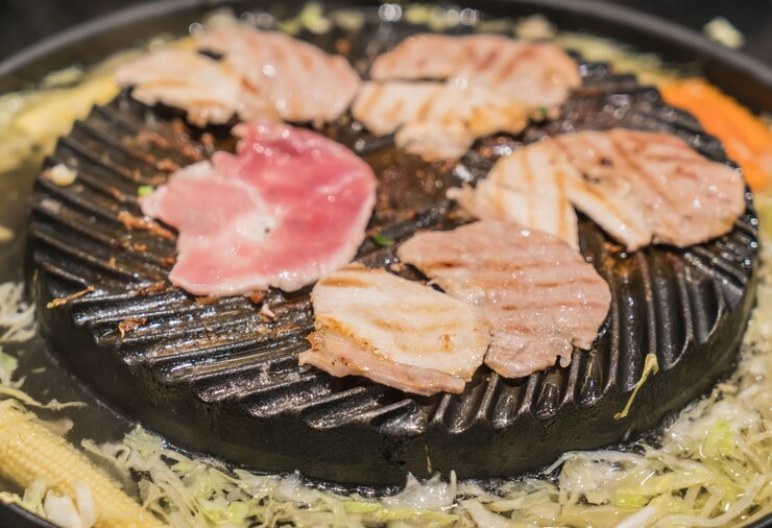 What Is The Tokyo Variant Of Okonomiyaki? 