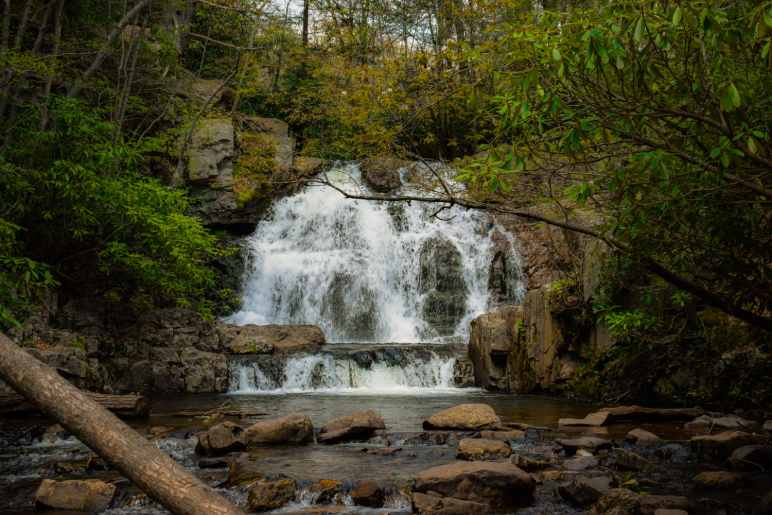 Climb To Hawk Falls 