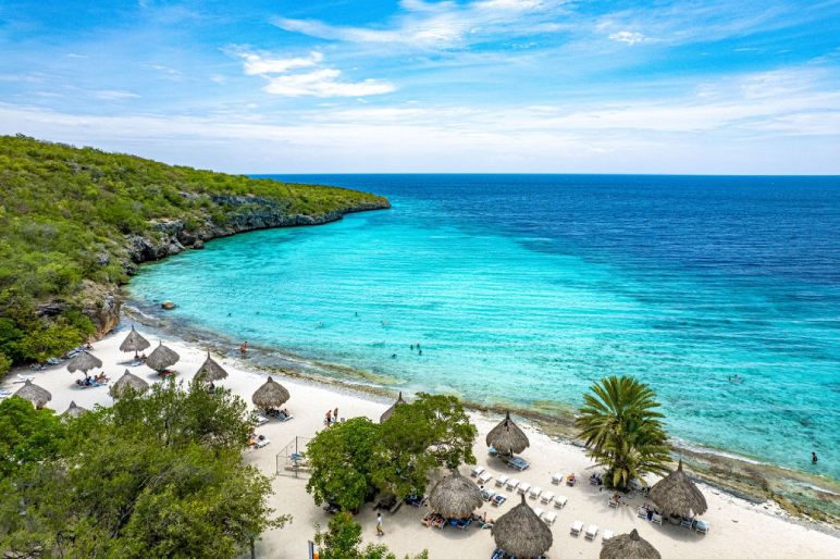 Enjoy the Natural Beauty of Curaçao