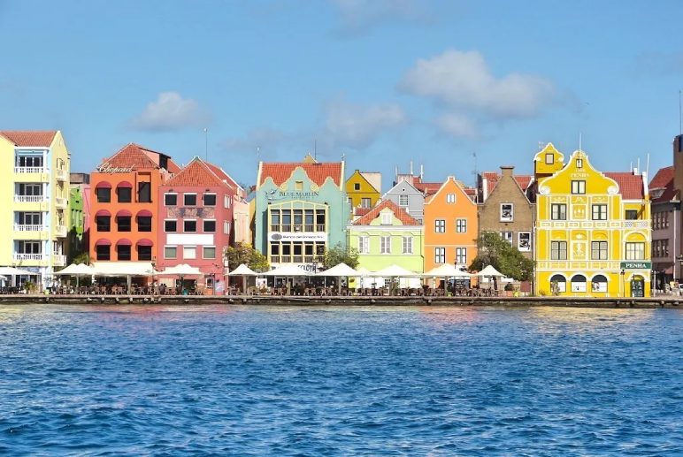 Explore the Charm of Willemstad