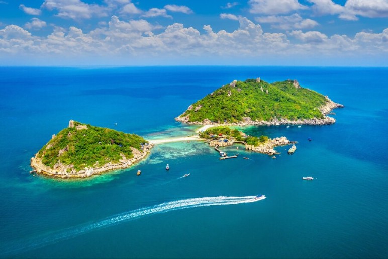 Top 10 Best Tropical Beach Islands In The World